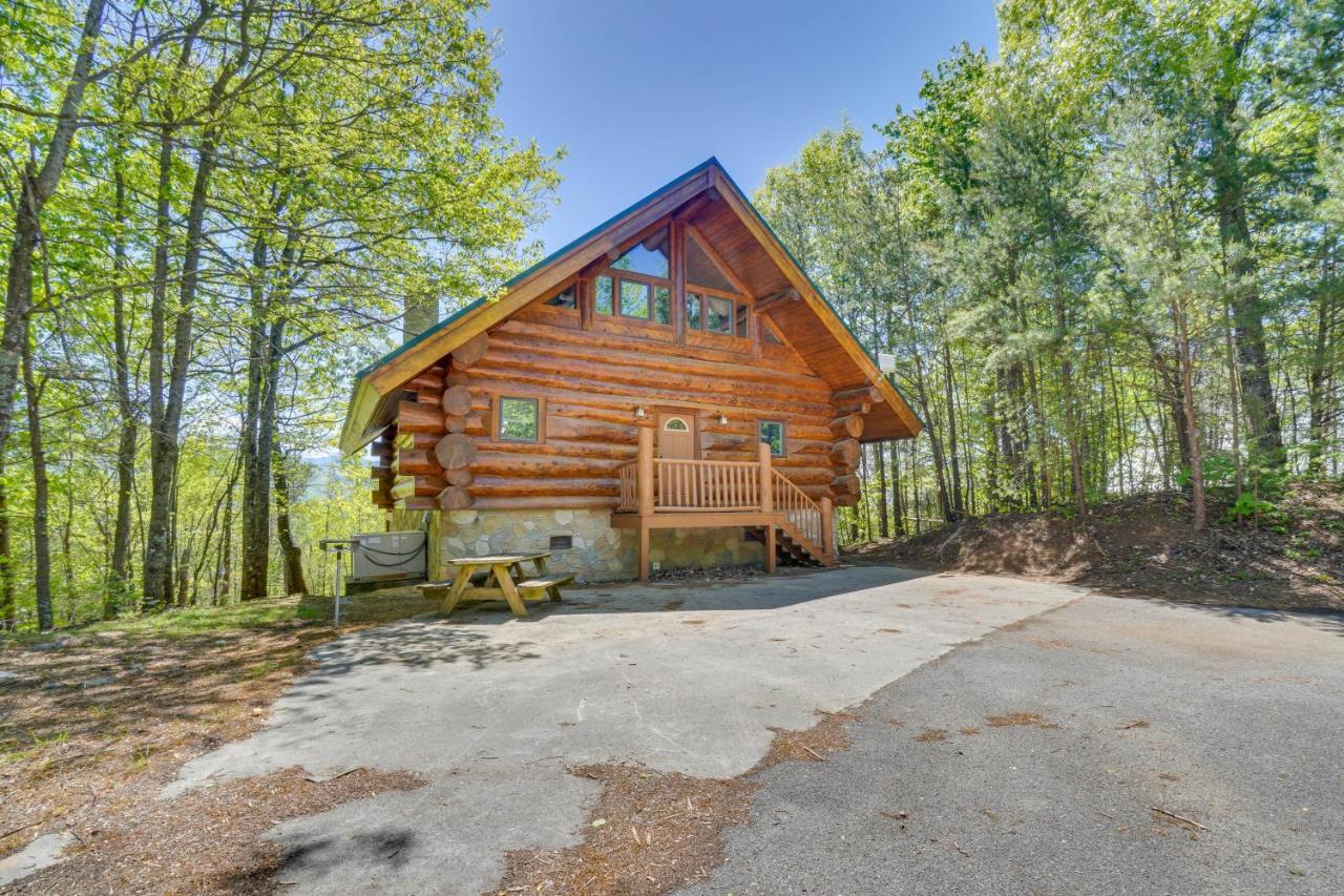 Smoky Mountain Vacation Rental Cabin With Hot Tub! Gatlinburg Exterior photo